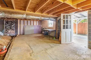 6 Alexander St, Black Mountain, NC 28711 - Photo 18