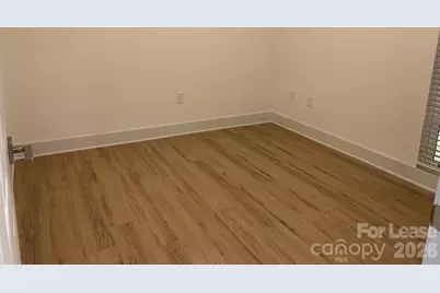 3515 Markland Drive #204, Charlotte, NC 28208 - Photo 12