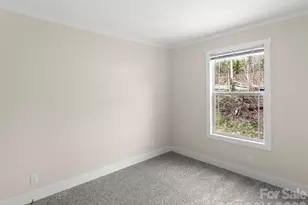 2095 Emmas Grove Rd, Fairview, NC 28730 - Photo 16