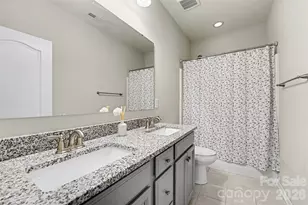 12409 Cranberry Glades Dr, Cornelius, NC 28031 - Photo 20