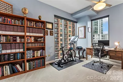 701 Royal Court #1007, Charlotte, NC 28202 - Photo 30