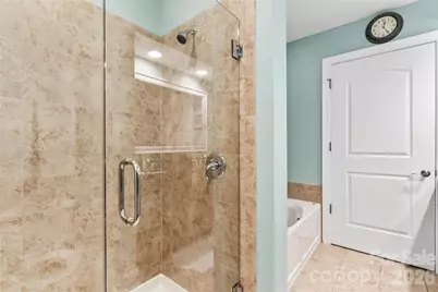 701 Royal Court #1007, Charlotte, NC 28202 - Photo 22