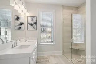 1708 Lombardy Cir, Charlotte, NC 28203 - Photo 16