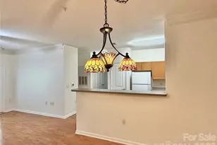 413 Appeldoorn Cir, Asheville, NC 28803 - Photo 4