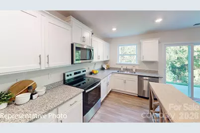 15119 Puffin Court, Charlotte, NC 28215 - Photo 4