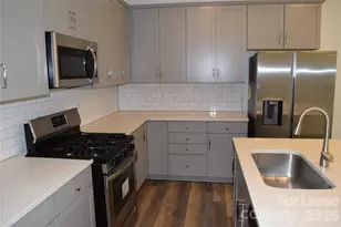 4011 Rothwood Ln, Harrisburg, NC 28075 - Photo 4