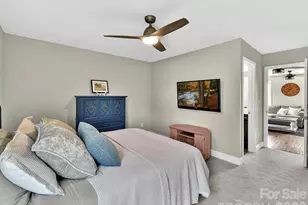 5304 Auburn Hill Ln, Charlotte, NC 28269 - Photo 34