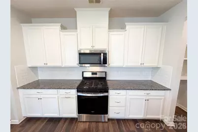 11122 Chalkbark Lane, Charlotte, NC 28262 - Photo 8