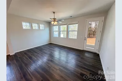 11122 Chalkbark Lane, Charlotte, NC 28262 - Photo 10