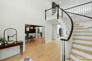 8226 Fairview Rd, Charlotte, NC 28226 - Photo 4