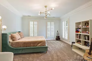 8226 Fairview Rd, Charlotte, NC 28226 - Photo 30