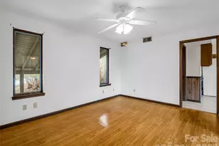 417 Ivy Rd, Black Mountain, NC 28711 - Photo 24