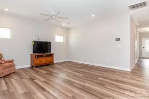 14816 Batteliere Dr, Charlotte, NC 28278 - Photo 10