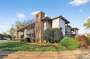 5862 Harris Grove Ln, Charlotte, NC 28212 - Photo 38