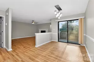 5862 Harris Grove Ln, Charlotte, NC 28212 - Photo 14