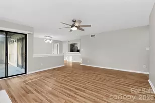 5862 Harris Grove Ln, Charlotte, NC 28212 - Photo 4