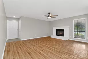 5862 Harris Grove Ln, Charlotte, NC 28212 - Photo 6