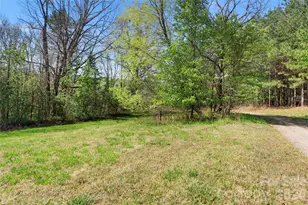 4675 Hickory Nut Ridge Rd, Granite Falls, NC 28630 - Photo 2