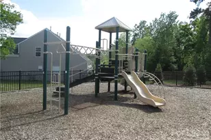 9901 Hazelview Dr, Charlotte, NC 28277 - Photo 30