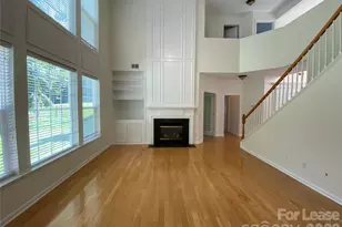 9901 Hazelview Dr, Charlotte, NC 28277 - Photo 10