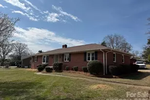 1447 Sullivan St, Rock Hill, SC 29730 - Photo 2