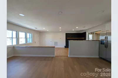 945 Summers Road, Valdese, NC 28690 - Photo 4