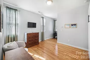 3300 Spencer St, Charlotte, NC 28205 - Photo 4