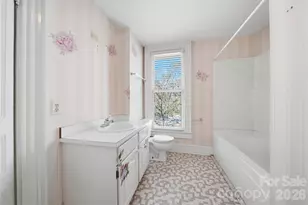 121 5th Ave NE, Hickory, NC 28601 - Photo 30