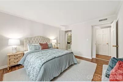 1323 Queens Road #321, Charlotte, NC 28207 - Photo 14