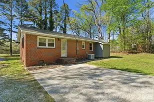 2291 Hicklin Bridge Rd, Edgemoor, SC 29712 - Photo 24
