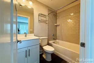 1424 W 4th St, Charlotte, NC 28208 - Photo 22