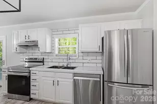 116 Springdale Dr, York, SC 29745 - Photo 8