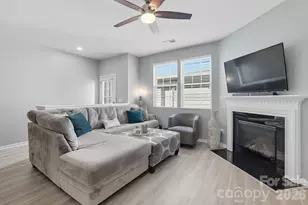 3033 Honeylocust Ln, Fort Mill, SC 29707 - Photo 8