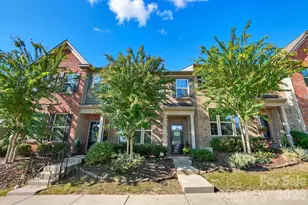 3033 Honeylocust Ln, Fort Mill, SC 29707 - Photo 1