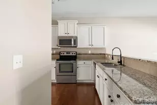 431 Battery Cir, Clover, SC 29710 - Photo 10