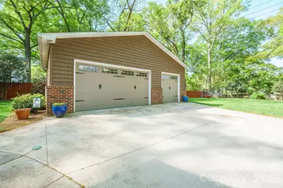 551 7th Street NW, Hickory, NC 28601 - Photo 44