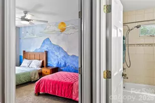 525 Blue Ridge Dr N, Marion, NC 28752 - Photo 30