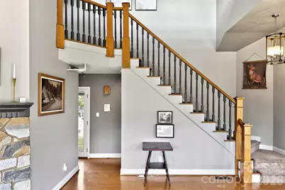 525 Blue Ridge Drive N, Marion, NC 28752 - Photo 18