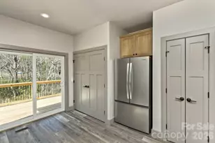 231 Edgewood Rd S, Asheville, NC 28803 - Photo 18