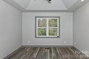 231 Edgewood Rd S, Asheville, NC 28803 - Photo 16