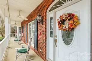 1220 Kent Dr, Lancaster, SC 29720 - Photo 2