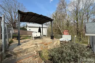 119 Seagle St, Marion, NC 28752 - Photo 4