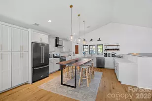 8182 Mountain Shore Dr, Sherrills Ford, NC 28673 - Photo 14