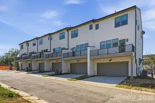 817 Garringer Pl, Charlotte, NC 28208 - Photo 32