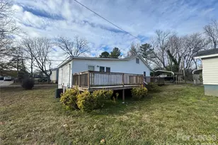 2885 Fair Oaks Dr, Gastonia, NC 28054 - Photo 2