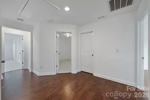 7026 Walnut Branch Ln, Charlotte, NC 28277 - Photo 24