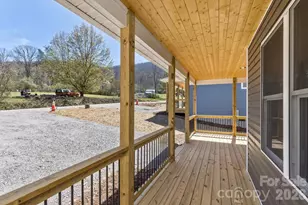 233 Edgewood Rd S, Asheville, NC 28803 - Photo 14