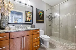 222 S Caldwell St, Charlotte, NC 28202 - Photo 24