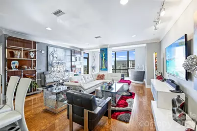 222 S Caldwell Street #1612, Charlotte, NC 28202 - Photo 4