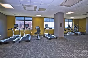 222 S Caldwell St, Charlotte, NC 28202 - Photo 32